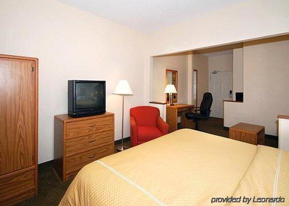 Best Western Hilliard Inn & Suites Quarto foto